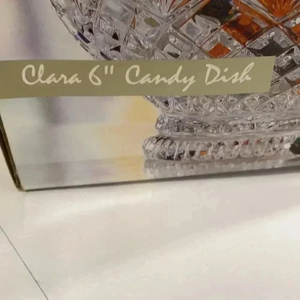 Clara 16” candy dish